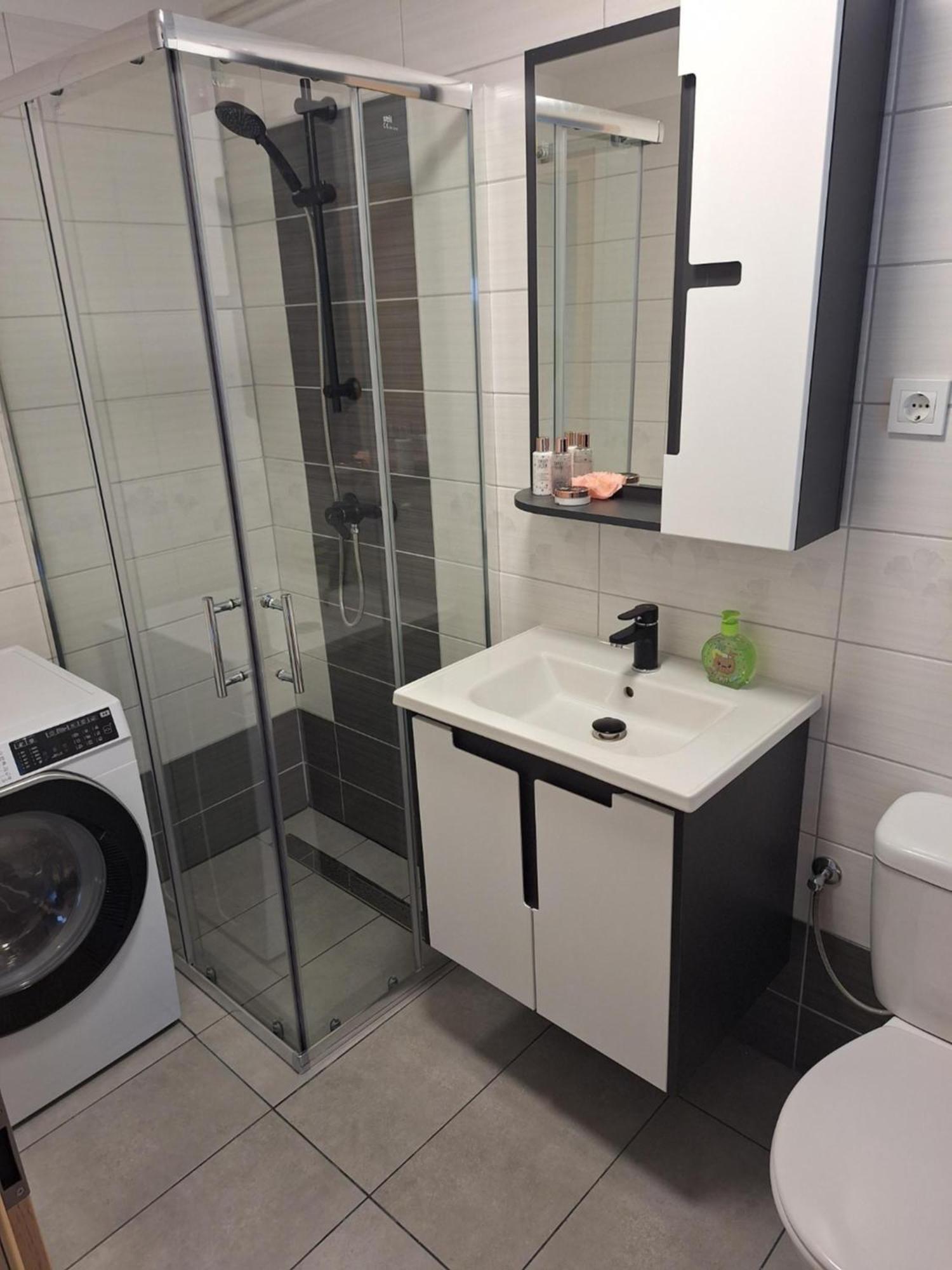 Apartment Belka Jesenice Buitenkant foto