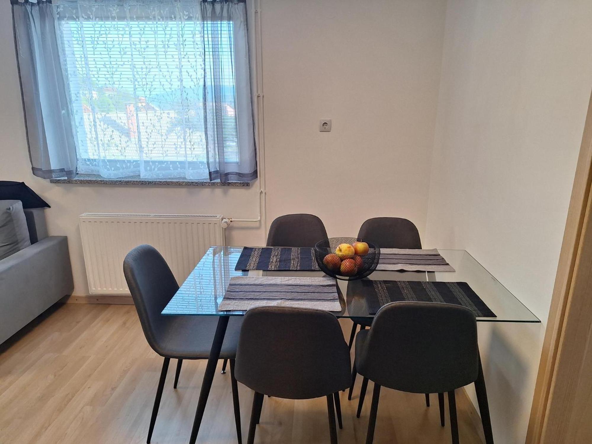 Apartment Belka Jesenice Buitenkant foto