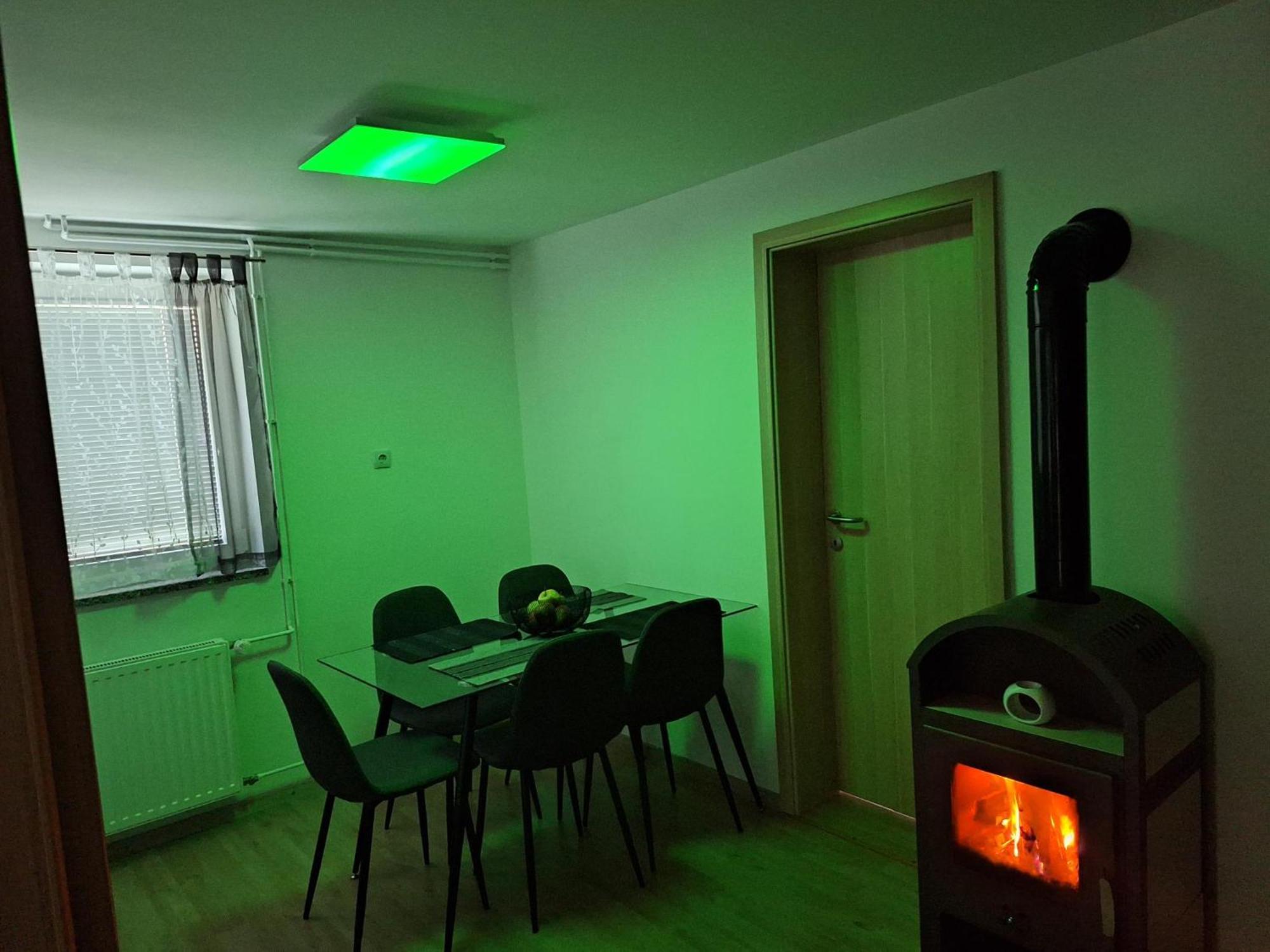 Apartment Belka Jesenice Buitenkant foto